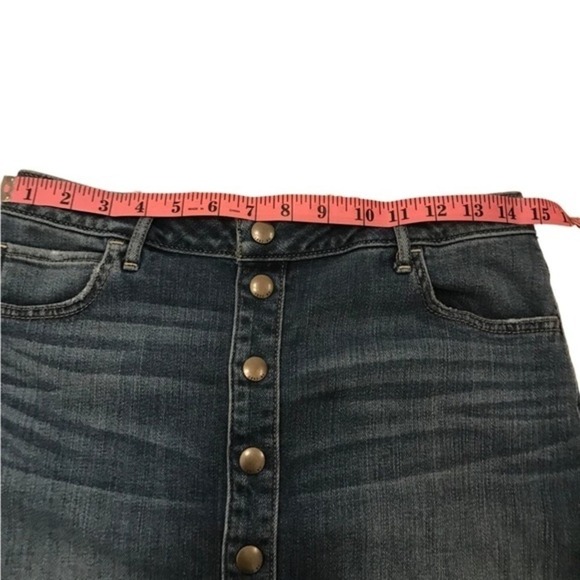 Abercrombie & Fitch Mini Frayed Hem Snaps Skirt  Size 29 - Picture 6 of 9